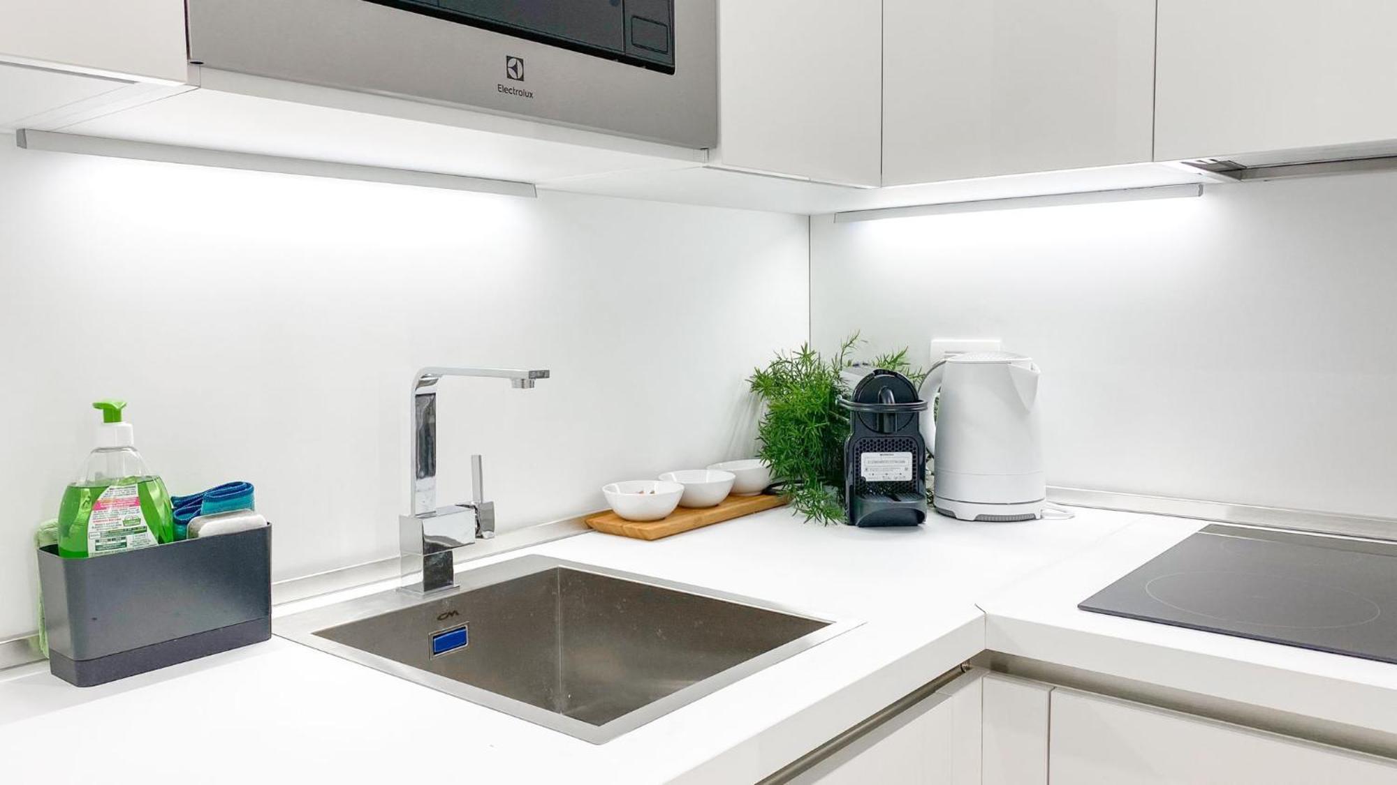 Cardano Suite - 5 Min From Central Station Milán Exterior foto