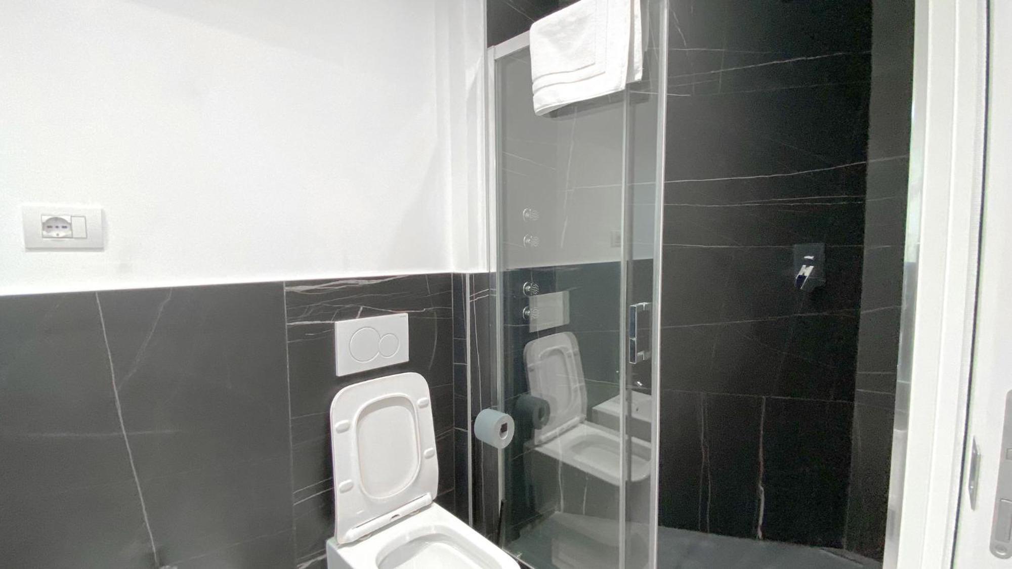 Cardano Suite - 5 Min From Central Station Milán Exterior foto